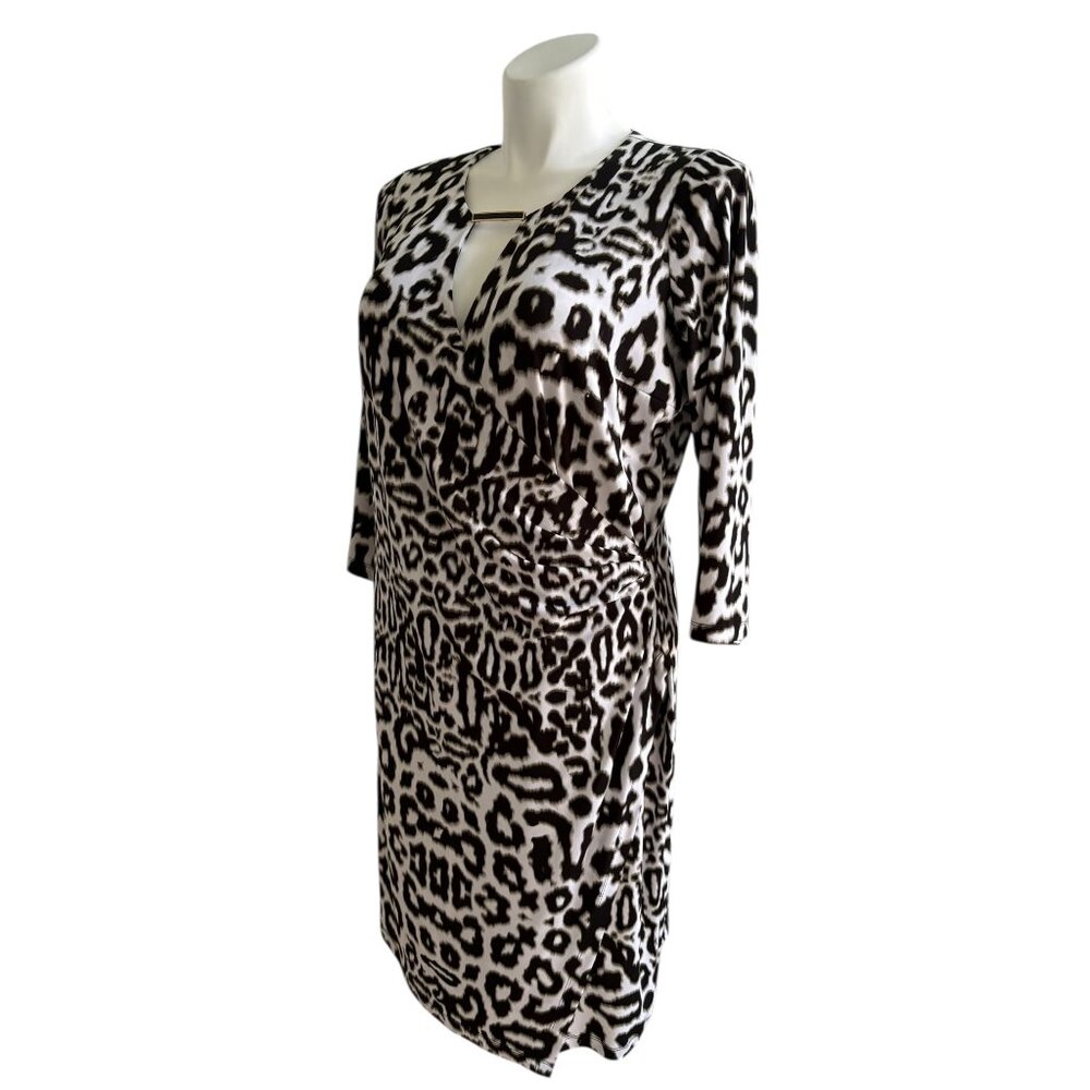 Calvin Klein Women's Snow Leopard Keyhole Ruched Faux-Wrap Dress Size 18W - Picture 9 of 12